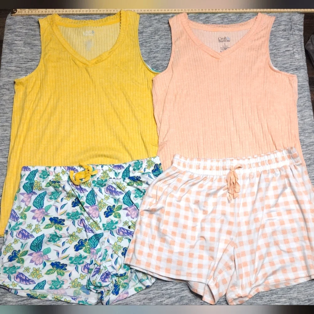 Croft & Barrow Tank Top & Short Pajama Sets, Size Small Women's Sleepwear - Picture 1 of 10